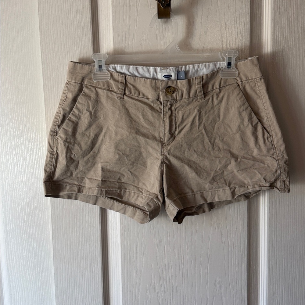 Old Navy Khacki Shorts
